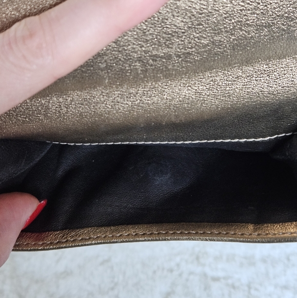 GUCCI Wallet - Metallic Gold with Monogram GG Canvas *EUC* - Picture 7 of 10